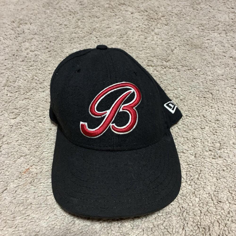 Vintage 90s New Era Chicago Bulls NBA 100% Wool Fitted Hat 7 Made In USA